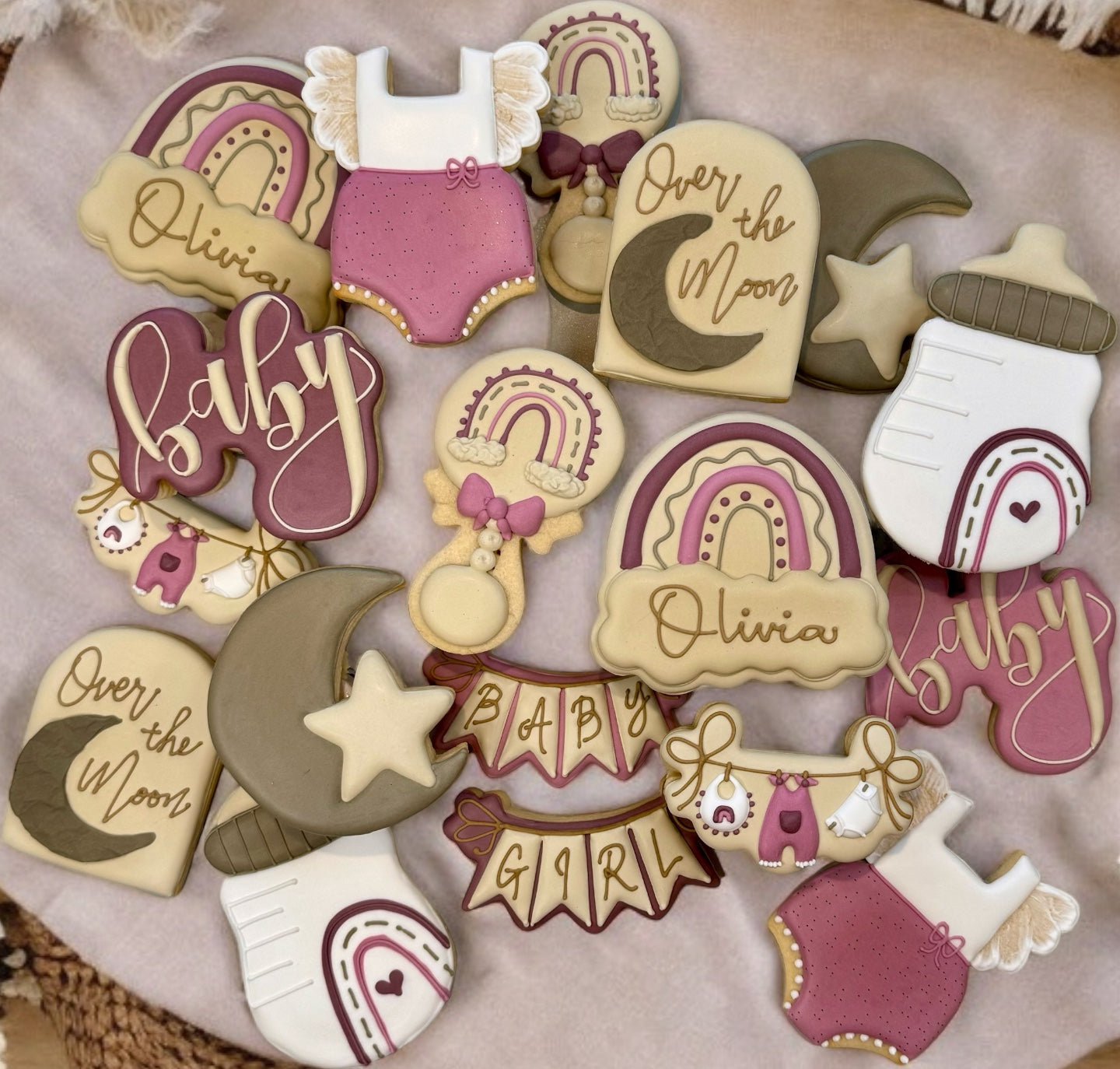 Rainbow/Over The Moon (10 cookies)