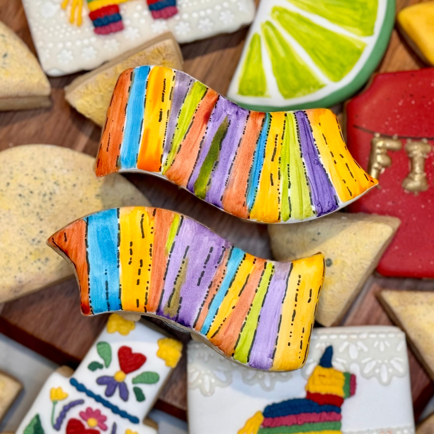 Cinco de Mayo (8 cookies plus 6 mini cookies)