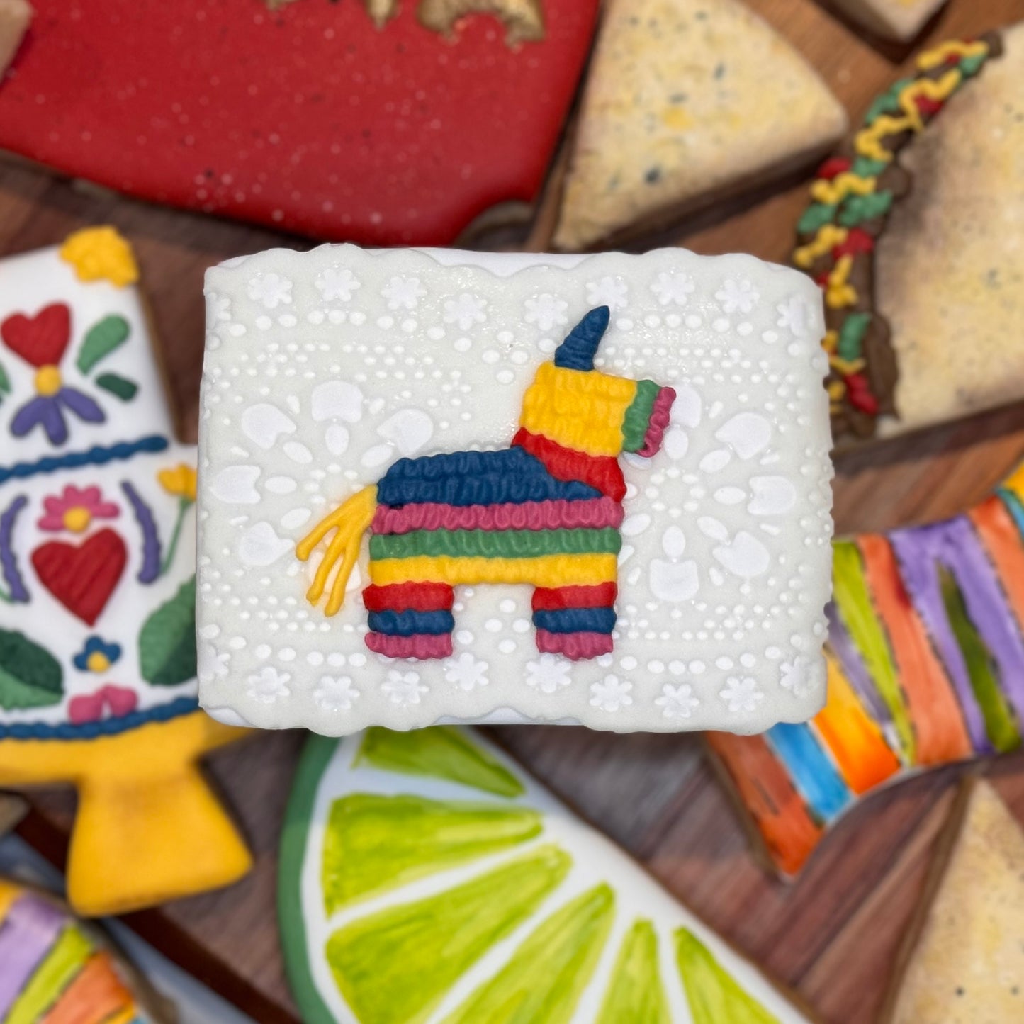 Cinco de Mayo (8 cookies plus 6 mini cookies)