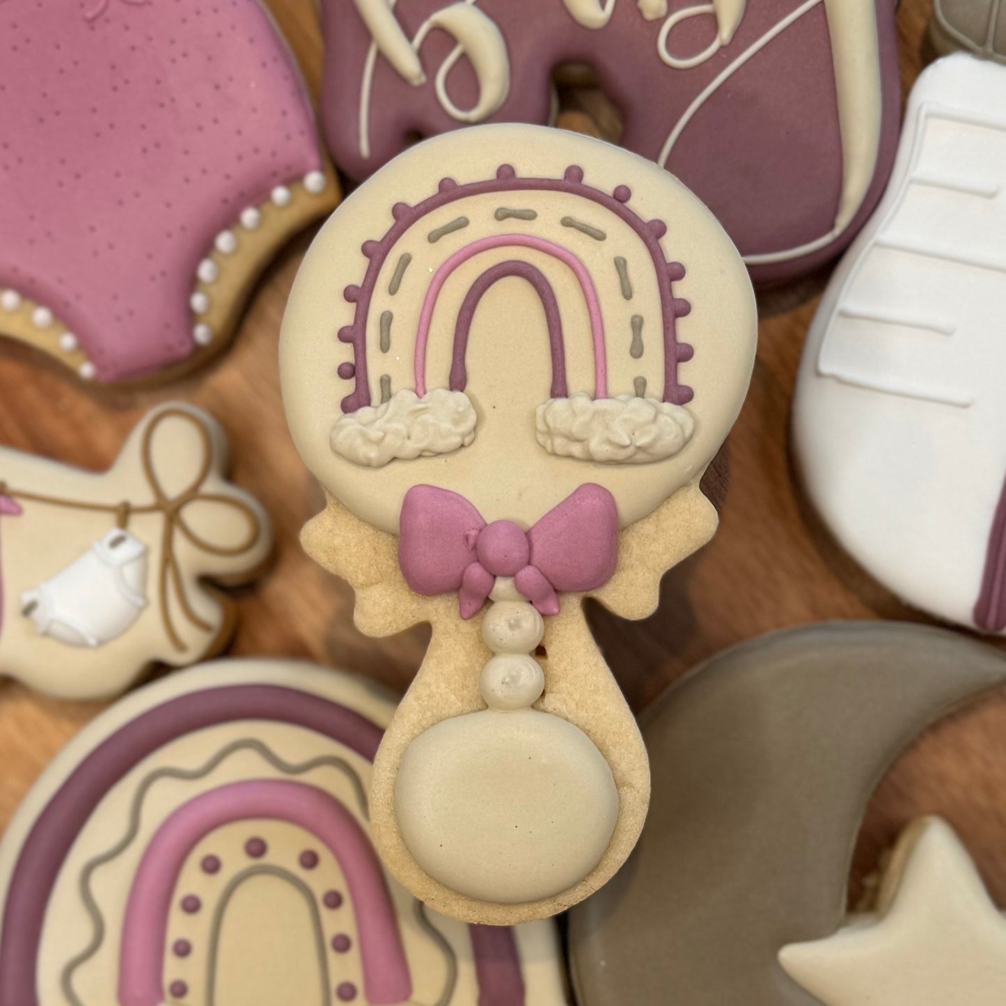 Rainbow/Over The Moon (10 cookies)